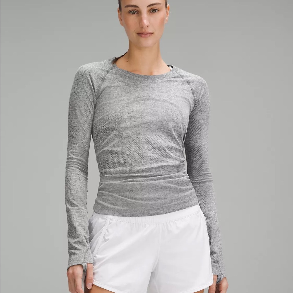 Swiftly Tech Long-Sleeve Shirt 2.0
Hip Length